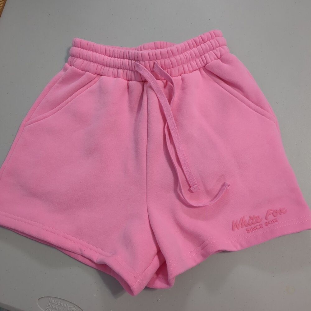White Fox Boutique So Wavy Lounge Shorts pink xxs new with tags